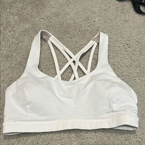 Women’s Lululemon Free to be Serene bra, light support, C/D cups, white, sz 6